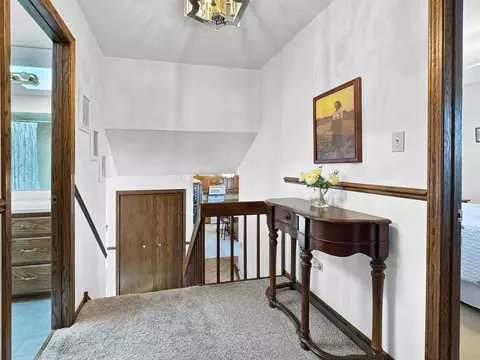 Entry Way - 2468 187th Pl, Lansing, IL 60438 photo 4 of 6