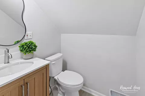 34 E 100th Pl, Chicago, IL 60628 photo 8