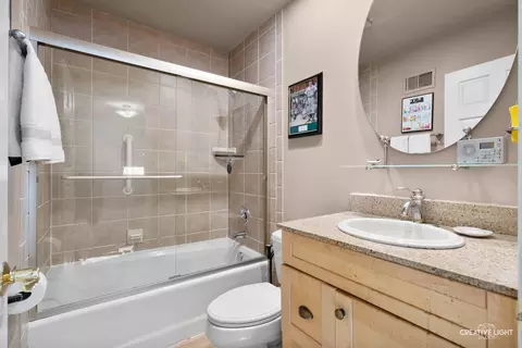 2421 Brian Dr, Northbrook, IL 60062 photo 20
