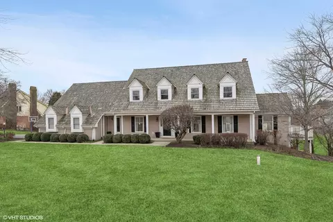 26941 W Fenview Dr, Tower Lakes, IL 60010