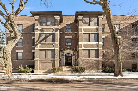 5305 S Woodlawn Ave #3, Chicago, IL 60615