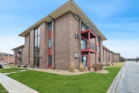 15712 Terrace Dr #OAK2, Oak Forest, IL 60452