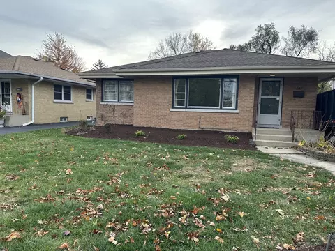 237 Melrose Ave, Elmhurst, IL 60126