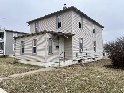 454 N Wabash Ave, Bradley, IL 60915