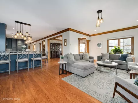 1500 Clinton Pl, River Forest, IL 60305 photo 8