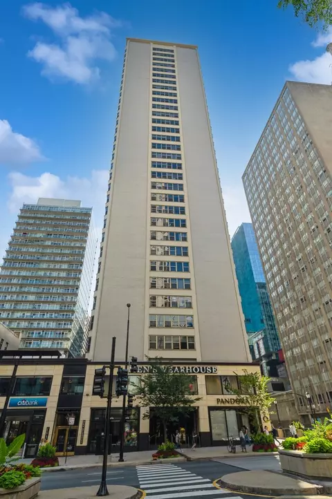 535 N Michigan Ave #511, Chicago, IL 60611