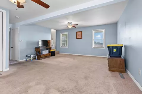 1268 E 2000 North Rd, Roberts, IL 60962 photo 12