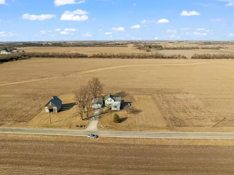 1268 E 2000 North Rd, Roberts, IL 60962 photo 5