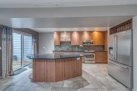 Kitchen - 444 Vita Dr, Wheeling, IL 60090 photo 1 of 4