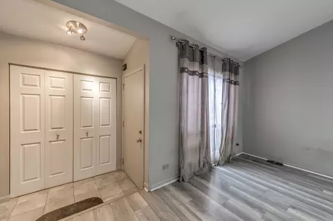 Entry Way - 444 Vita Dr, Wheeling, IL 60090 photo 1 of 1