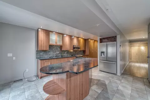 Kitchen - 444 Vita Dr, Wheeling, IL 60090 photo 2 of 4