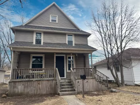476 N Grand Ave, Bradley, IL 60915