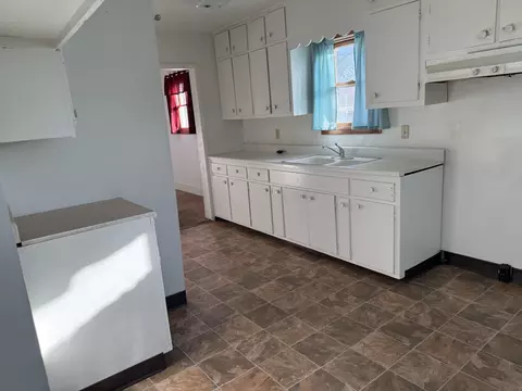 Kitchen - 512 E 9th St, Rock Falls, IL 61071 photo 1 of 1