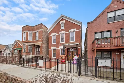 Exterior - 3636 S Hermitage Ave, Chicago, IL 60609 photo 3 of 7
