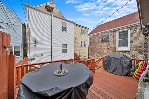 Exterior - 3636 S Hermitage Ave, Chicago, IL 60609 photo 5 of 7