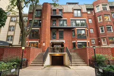2736 N Hampden Ct #102, Chicago, IL 60614