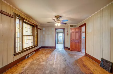 Living - 217 E North St, Dwight, IL 60420 photo 3 of 5