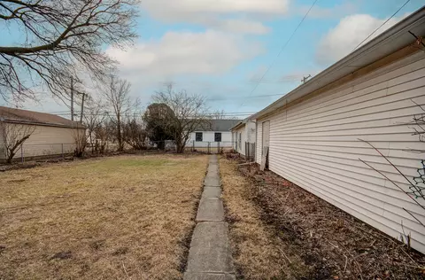 Exterior - 217 E North St, Dwight, IL 60420 photo 9 of 9
