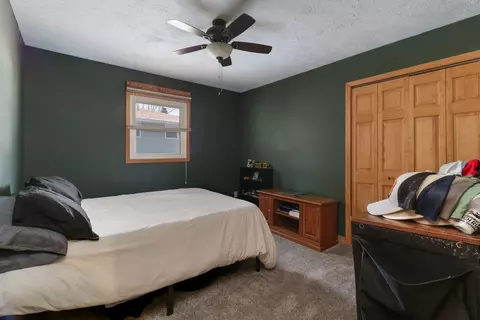 319 E Washington St, Towanda, IL 61776 photo 10