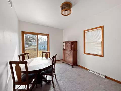 103 W Olive St, Mcconnell, IL 61050 photo 8