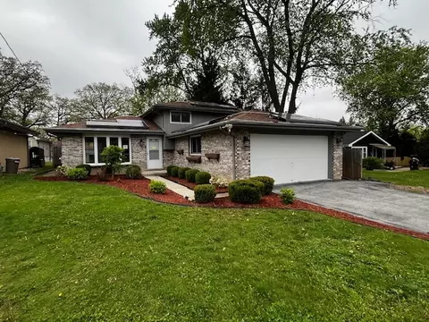 16128 Oak Ave, Oak Forest, IL 60452