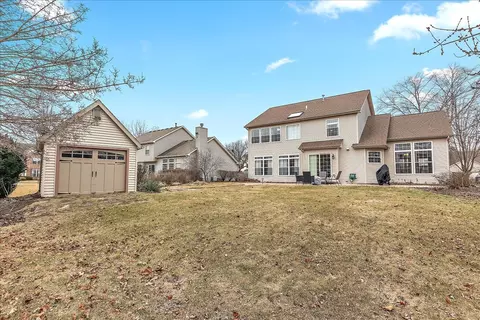 Exterior - 210 River Ct, Minooka, IL 60447 photo 3 of 8