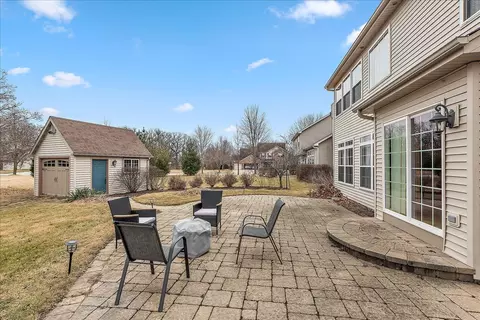 Exterior - 210 River Ct, Minooka, IL 60447 photo 6 of 8