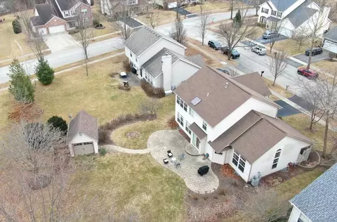View/Area - 210 River Ct, Minooka, IL 60447 photo 1 of 10