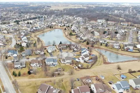 View/Area - 210 River Ct, Minooka, IL 60447 photo 6 of 10