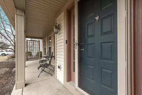 Exterior - 210 River Ct, Minooka, IL 60447 photo 2 of 8