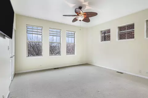Bedroom - 817 E 38th St, Chicago, IL 60653 photo 1 of 7