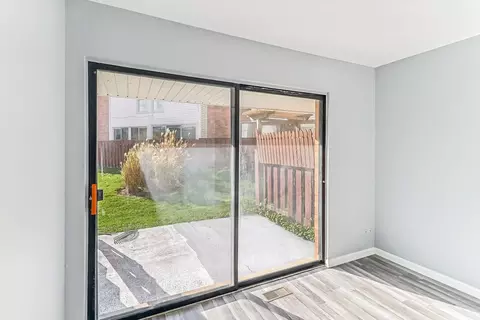 Other - 375 Willow Tree Ct, Hoffman Estates, IL 60169 photo 2 of 4