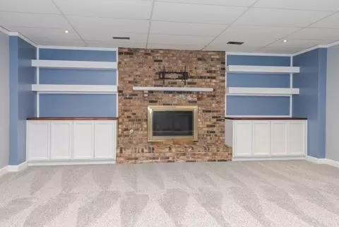 Living - 1110 N Linden St, Normal, IL 61761 photo 6 of 6