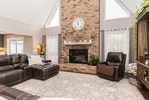 Living - 1110 N Linden St, Normal, IL 61761 photo 1 of 6