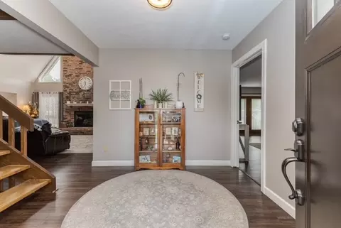 Entry Way - 1110 N Linden St, Normal, IL 61761 photo 2 of 6