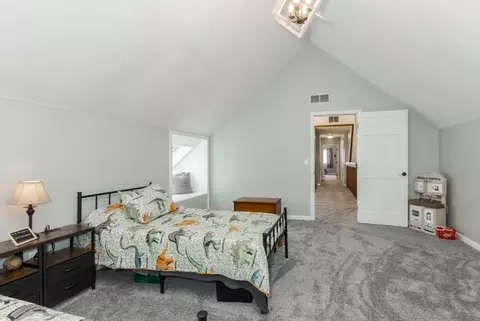 Bedroom - 1110 N Linden St, Normal, IL 61761 photo 5 of 10