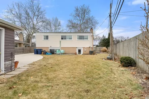 330 N 4th Ave, Des Plaines, IL 60016 photo 10