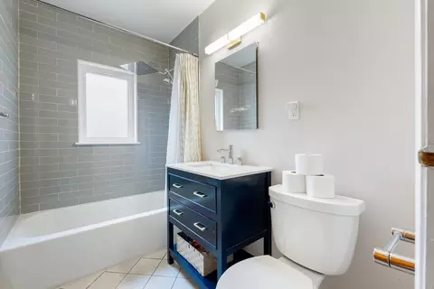 330 N 4th Ave, Des Plaines, IL 60016 photo 5