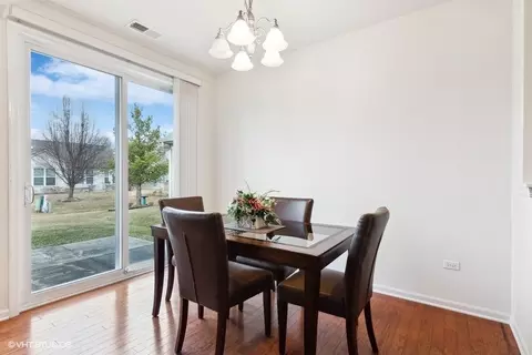 Dining - 2834 Cascade Falls Cir, Elgin, IL 60124 photo 1 of 2