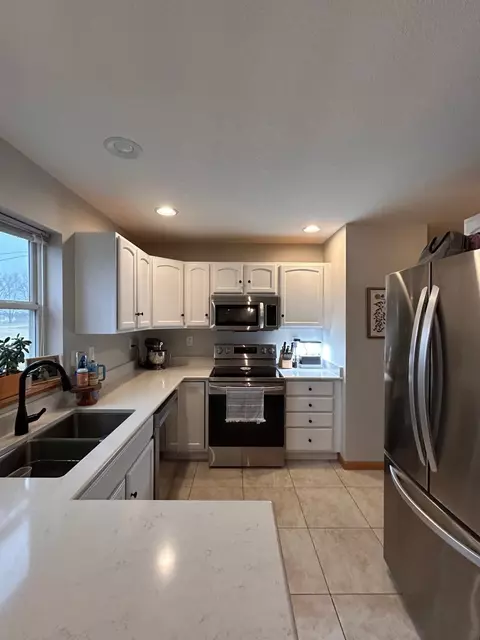 Kitchen - 402 Santee St, Sublette, IL 61367 photo 2 of 4