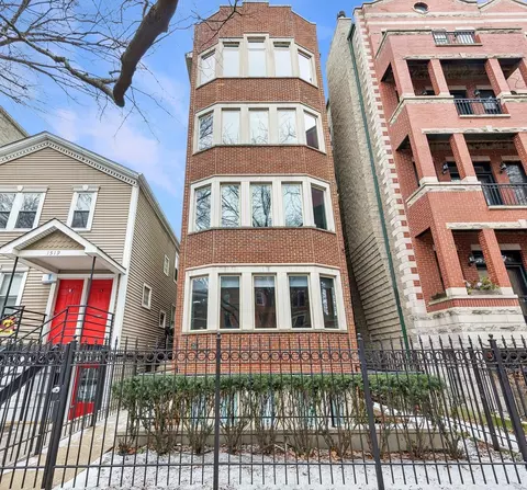 1517 N Hudson Ave #2, Chicago, IL 60610