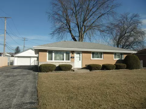 6954 W 91st St, Bridgeview, IL 60455