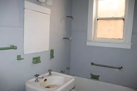 2221 E 70th Pl #2C, Chicago, IL 60649 photo 7