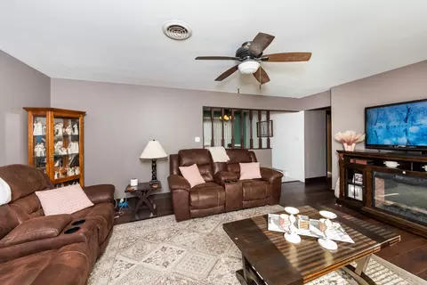 221 E Third St, Toluca, IL 61369 photo 6