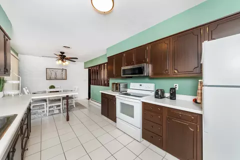 221 E Third St, Toluca, IL 61369 photo 11