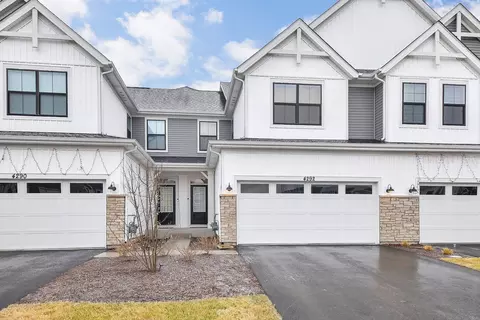 4292 Chelsea Manor Cir, Aurora, IL 60504