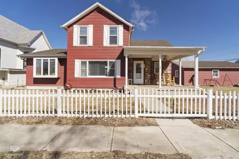 167 W First South St, Chebanse, IL 60922 photo 1