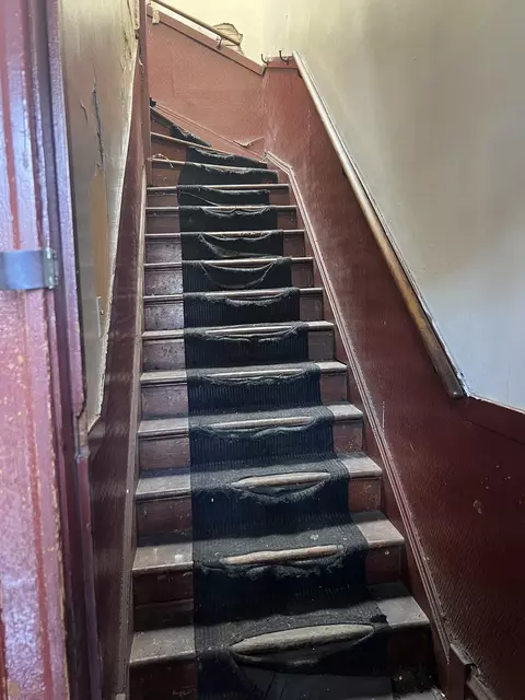Entry Way - Undisclosed, Chicago, IL 60621 photo 2 of 3