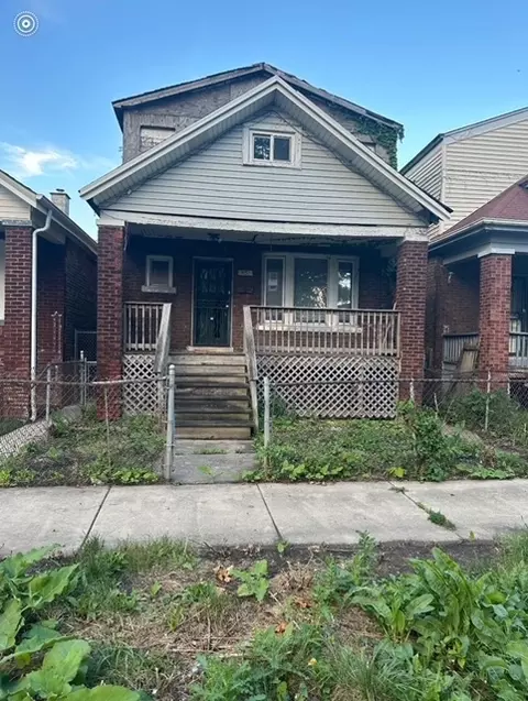 9157 S Ellis Ave, Chicago, IL 60619