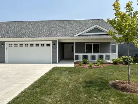 1107 S 2nd St, Oregon, IL 61061
